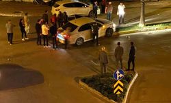 Manavgat’ta otomobiller çarpıştı: 3 yaralı