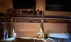 Mardin’de otomobil iş yerinin kepengine çarptı: 4 yaralı