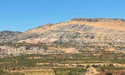 Mermer ocağında kaya altında kalan şahıs yaralandı