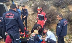 Muğla’da yolcu minibüsü devrildi: 13 yaralı