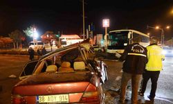 Nevşehir’de turistleri taşıyan otobüs ile otomobil çarpıştı: 2 ölü, 3 yaralı