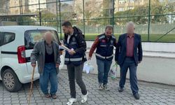 Parkta uygunsuz davranışta bulunan 2 kişiye ev hapsi