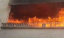 Şanlıurfa’da korkutan yangın: Apartman dairesi alev alev yandı