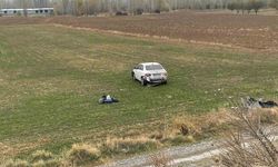 Şarampole giren otomobil sürücüsü yaralandı