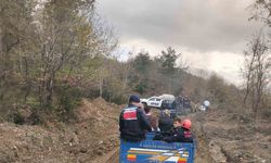 Şelaleleri gezmeye giden muhtar 30 metre yükseklikten düşerek yaralandı