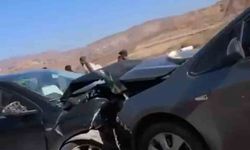 Siirt’te otomobiller çarpıştı: 4 yaralı