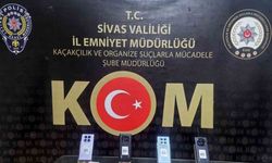Sivas’ta kaçak tütün ve cep telefonu operasyonu: 5 gözaltı