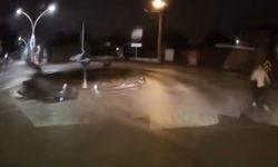 Sokakta köpeklerin kovaladığı genci böyle kurtardı: "Benim adım Hıdır elimden gelen budur"