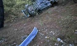 Uçuruma yuvarlanan araçtaki vatandaşı AFAD ekipleri çıkardı