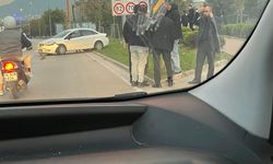 Bursa'da iki araç çarpıştı!