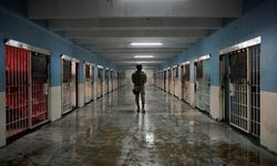 Bir cezaevinde 27 mahkum ölü bulundu