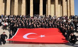 Bozbey’den Anıtkabir’e anlamlı ziyaret
