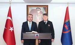 Osman Soydal’dan Bursa Jandarma İ Komutanlığı'na ziyaret