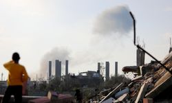 Hamas: İsrail, Gazze'nin doğusunda kontrolü altındaki bölgelerdeki binaların yıkımına yoğunlaştı