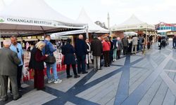 Osmangazi Kitap Fuarı 8’inci gününde de doldu taştı