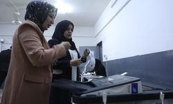 Irak’ta genel seçimler için oy kullanma işlemi sona erdi
