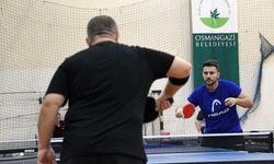 Masa tenisinin ustaları Osmangazi’de buluştu