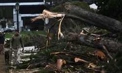 Kötü hava şartları nedeniyle 2 kişi öldü