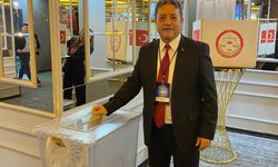 Türk Eğitim Sen Bursa 1 No’lu Şubesi'nde Ömer Işıkoğlu güven tazeledi