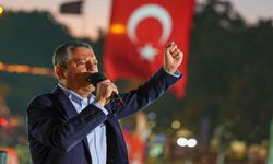 Özgür Özel, on binlerle Sultanbeyli'de buluştu