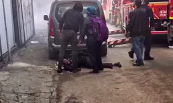 Yangından kurtulmak için borulara tutununca düşüp yaralandı