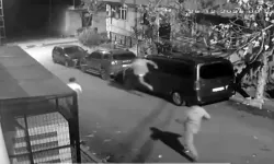 İddiaya giren şahıslar park halindeki otomobillerin aynalarını kırdı