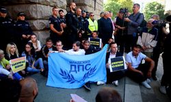 Bulgaristan'da Türk partisi HÖH'nin oyları eriyor