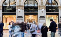 Prada resmen satın aldı