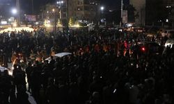 Suriye'de sokağa çıkma yasağı ilan edildi