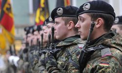 Almanya'da 18 yaşındakiler askere alınacak