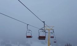 Uludağ'da kar yağışı etkisini sürdürüyor