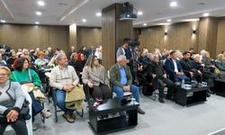 Bursa'da Girityalılar 'parçalanmış aileler' belgeseli herkesi duygulandırdı