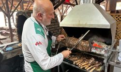 Bursa'da bin yıllık yemek kültürünü 400 yıllık hana taşıdılar