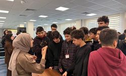 Bursa’da Meslek Lisesinde Dünya Seninle Konuşuyor etkinliği