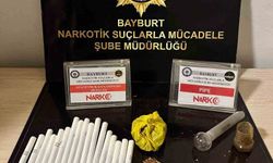 Bayburt'ta yapılan uyuşturucu operasyonunda bonzai ve lyrica ele geçirildi