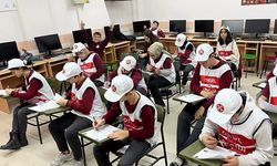 Bilecik'te öğrencilere okul geçidi görevlisi eğitimi