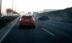 Bolu’da kaza anı güvenlik kamerasında: Makasa giren araç kazaya neden olmuş