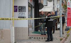 Boşanma görüşmesinde kayınpederinin ağır yaraladığı kadın yaşam mücadelesini kaybetti