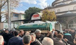 Bursa’da 3 gün aranıp Mudanya sahilde cesedi bulunan 19 yaşındaki Berat Yavuz toprağa verildi