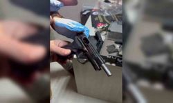 Bursa’da kaçak silah atölyesine Yıldırım operasyonu: Çok sayıda silah ele geçirildi