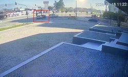 Bursa’da kırmızı ışık ihlali kazayı böyle getirdi : 2 kadın yaralı