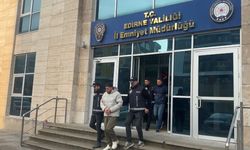 Edirne Kapıkule’de tarihi eser operasyonu: Büyük İskender portreli sikkelerle kaçarken yakalandılar