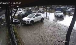 El freni çekilmeyen otomobil, başka araca çarptı