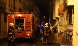 Elazığ’da ev yangını: 2 kişi dumandan etkilendi