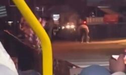 İki grup tekme tokat kavga etti, o anlar kameraya yansıdı