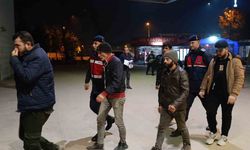 Bursa'da 8 kaçak göçmen yakalandı