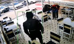 Kurye heimlich manevrasıyla boğulan çocuğu kurtardı: O anlar kamerada