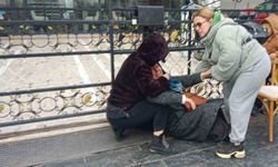 Kuyumcu mağdurlarının eyleminde yaşlı kadın fenalaştı