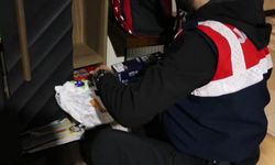 Mersin’de sosyal medya dolandırıcılarına jandarma operasyonu