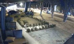 Otomobilin çarpması ile metrelerce yükseğe savrulan motosiklet sürücüsü hayatını kaybetti